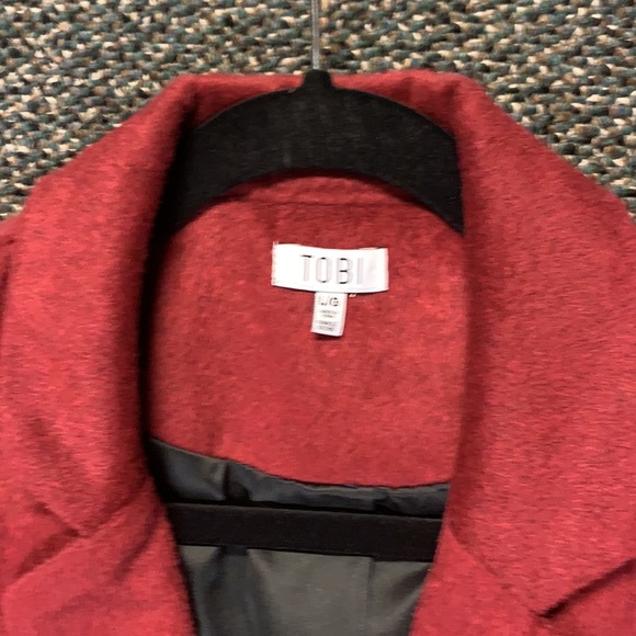 Tobi Red Jacket - Picture 2 of 2